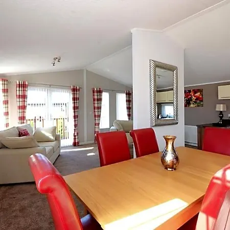 The Ryedale Lodge *
